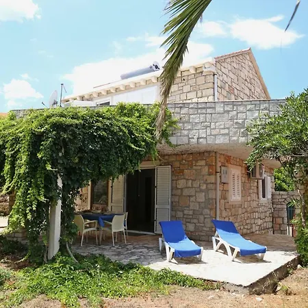 Olivia Dom wakacyjny Lumbarda